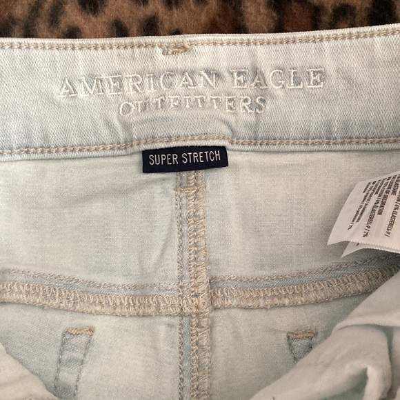 2 for $30 AMERICAN EAGLE Shorts Women’s Size 6 AEO Denim Shorts Hi Rise Shortie - Picture 8 of 13